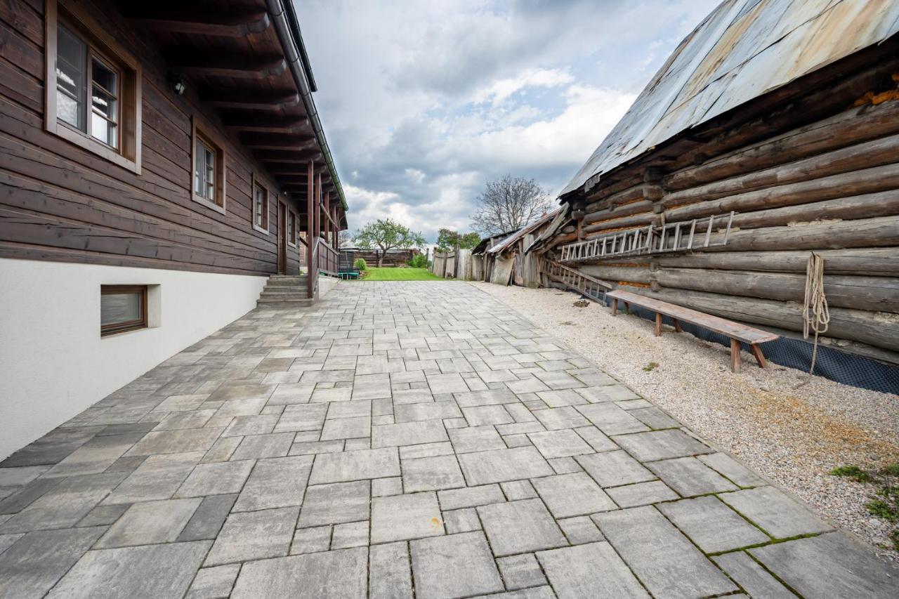 Drevenica Emilka, 5 Min Restauracia, Z Terasy Vyhlad Na Kralovu Holu A Polomske Ocko, Gril, Ohnisko, Kotlik Villa Brezno Ngoại thất bức ảnh
